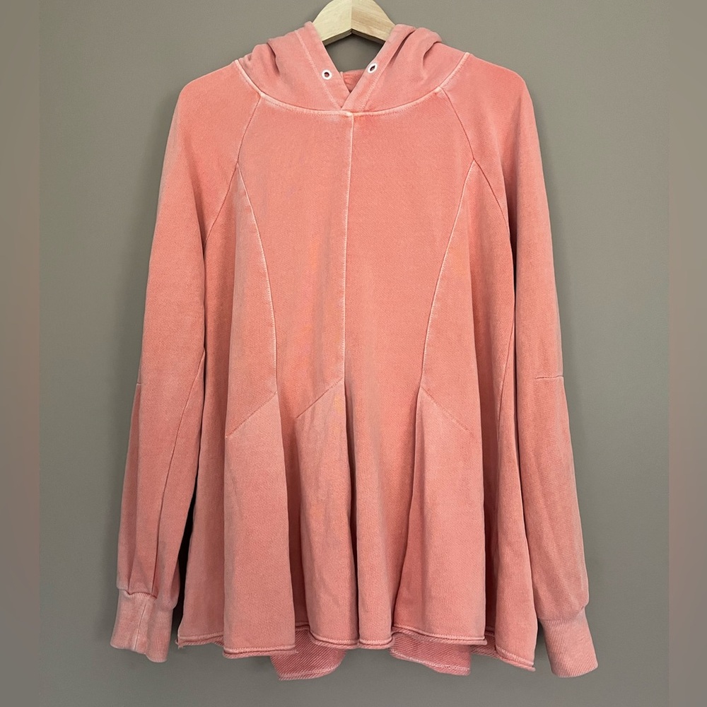 {Pilcro and the Letterpress} Flynn Hooded Sweatshirt with Pleated Hem - Medium